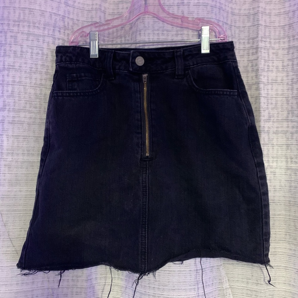Black Hollister skirt